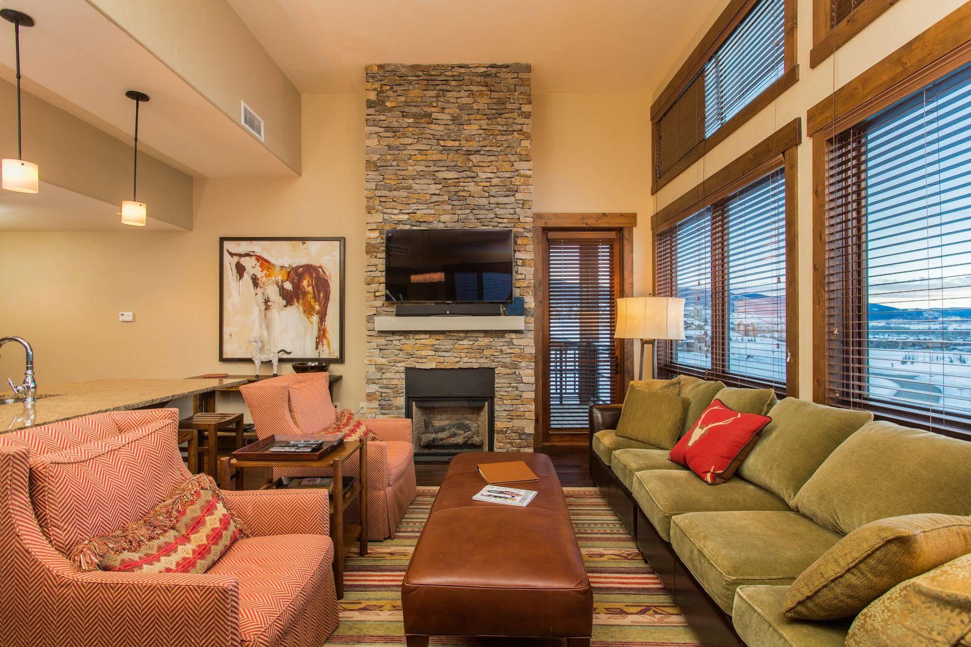 Trailhead Lodge Steamboat Springs Exterior photo